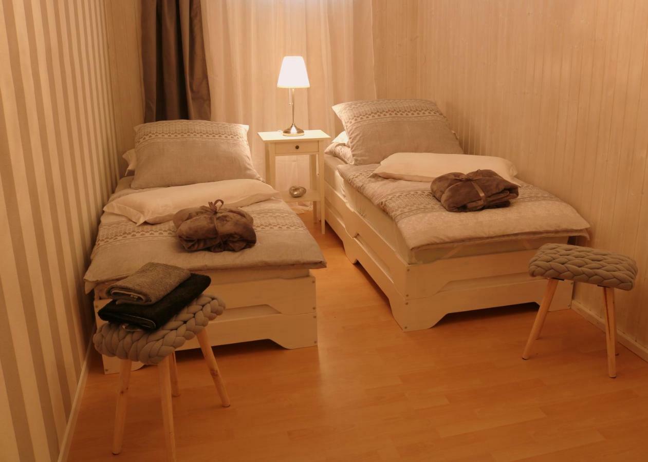 Soutterain - Wohnung Mit Senkgarten Weingarten  Екстериор снимка